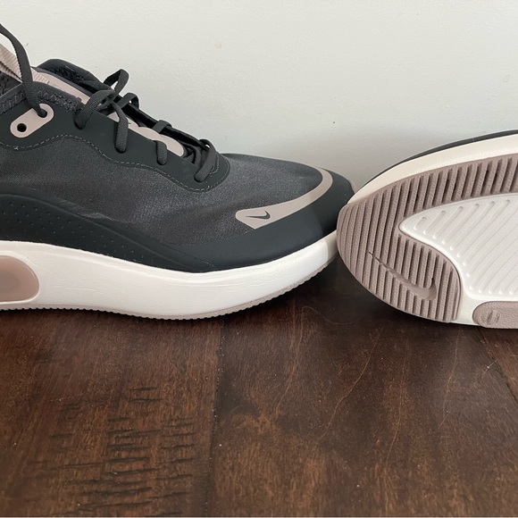 Nike air max dia. - Picture 2 of 3